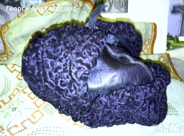 Стара АСТРАГАНОВА КОЖЕНА ШАПКА УШАНКА Овча Кожа от КАРАКУЛ, снимка 8 - Шапки - 48073534