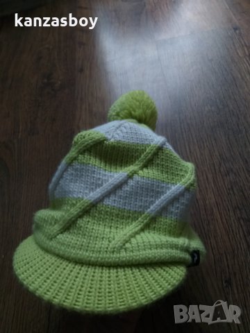 peak performance brim hat - страхотна зимна шапка КАТО НОВА, снимка 3 - Шапки - 35627056