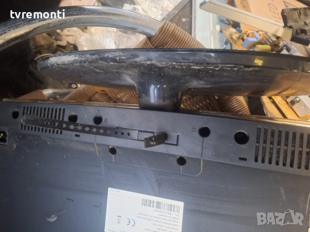 оригинална стойка за телевизор SAMSUNG Модел LE26A456, снимка 5 - Стойки, 3D очила, аксесоари - 53316620