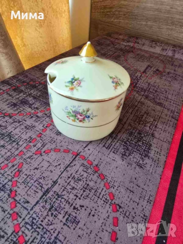 Немска порцеланова захарница, снимка 3 - Аксесоари за кухня - 51781893