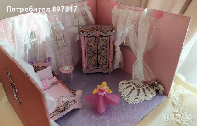 Дървена стаичка с мини мебели , снимка 18 - Играчки за стая - 40877882