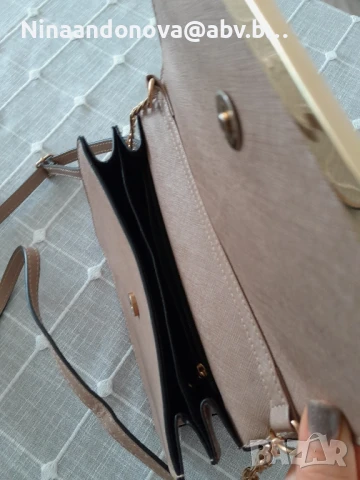 Дамски чанти , снимка 8 - Чанти - 50476429