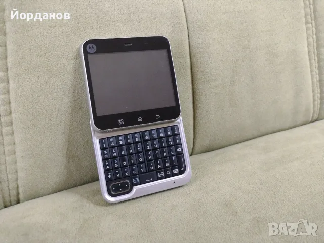 Motorola Flipout mb511 , снимка 2 - Motorola - 56005239