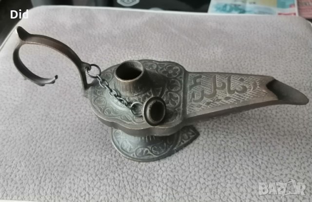 Стара бронзова ислямска маслена лампа 18 - 19 век. , снимка 2 - Антикварни и старинни предмети - 32065067