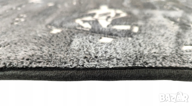 Светещ в тъмното килим Cool Creation 60 x 110 см, снимка 4 - Други - 44575792