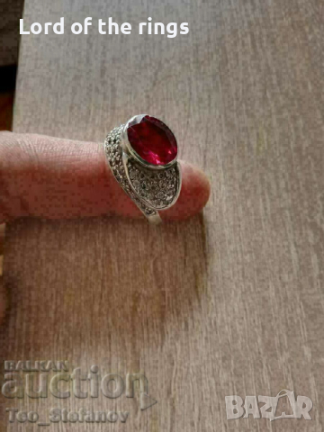 Голям сребърен пръстен с камъни, снимка 2 - Пръстени - 44689845
