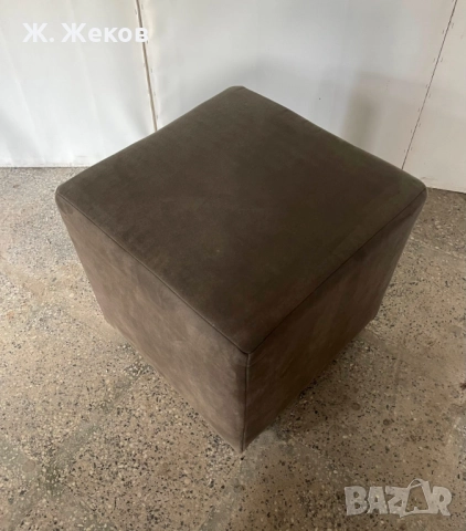 Табуретка, снимка 2 - Дивани и мека мебел - 52809177