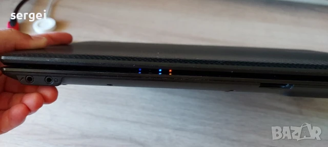 Лаптоп с зарядно, снимка 5 - Лаптоп аксесоари - 51094453