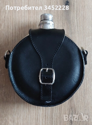 манерка с кожен калъф за ценители отлична 