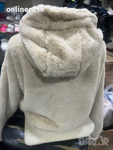 Дамско палтенце пух, снимка 2 - Якета - 52722376