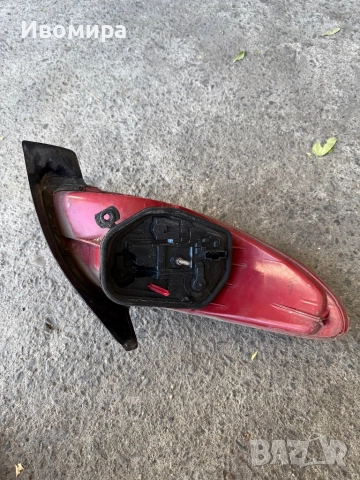 Десен стоп за Peugeot 206 2002, снимка 3 - Части - 52535084