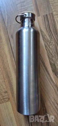 Неръждаема бутилка за вода