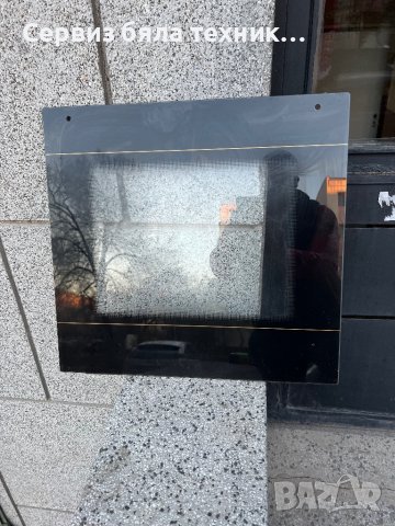 Продавам перфектно стъкло за вратата на електрическа готварска печка Gorenje!