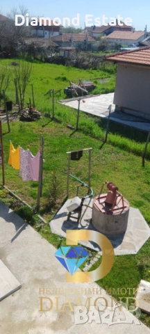 Две къщи в един двор в село Еленино, обл. Стара Загора, снимка 16 - Къщи - 54121133