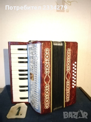Акордеони,,Weltmaister" стар немски 40баса  и ,,Bella Donna" 42баса и други. . , снимка 4 - Акордеони - 41353667
