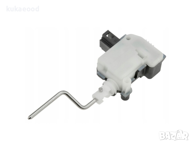 Моторче за заключване на резервоар за Audi A6 C5, снимка 2 - Части - 44531672