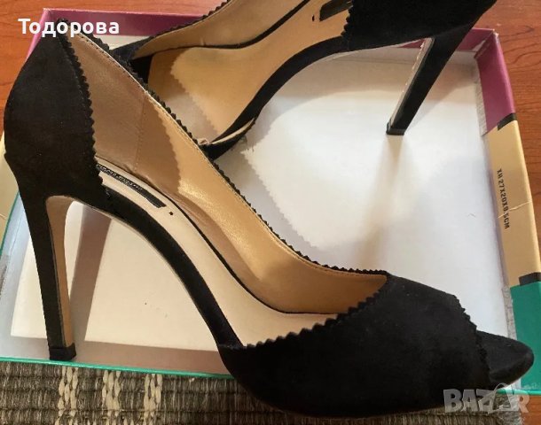 Черни официални обувки ZARA , снимка 3 - Дамски обувки на ток - 49605284