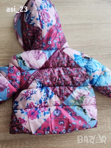 оригинално яке Guess , снимка 2 - Бебешки якета и елеци - 52020229