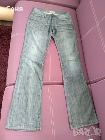 Дамски дънки и  поли, снимка 10 - Дънки - 31297510