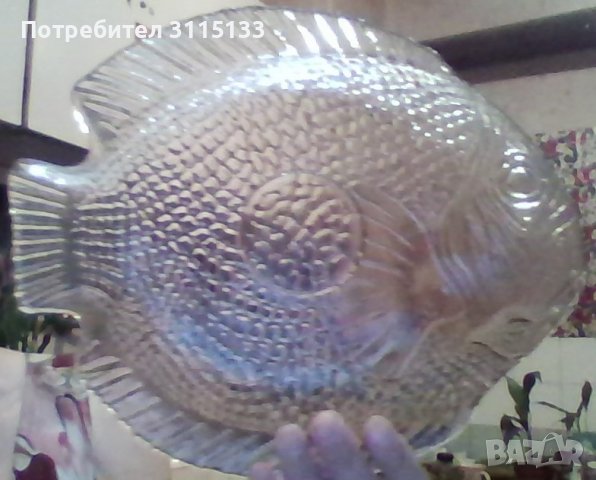 Стъклено плато форма на риба ,ордьоври 