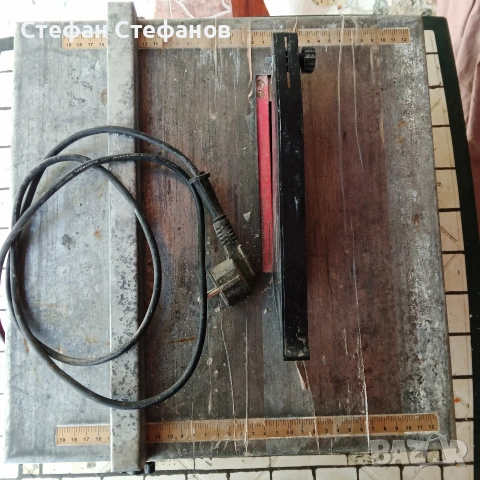 циркуляр с водно рязане на тиракот