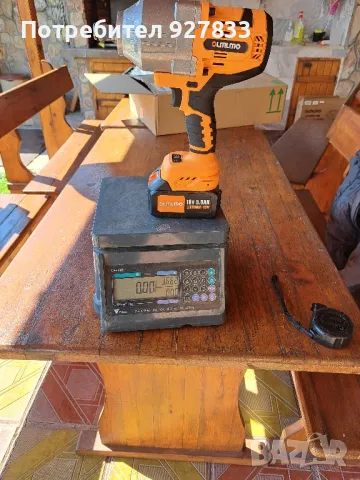 Акумулаторен ударен гайковерт 1600Nm и накрайник 3/4, снимка 7 - Винтоверти - 50189724