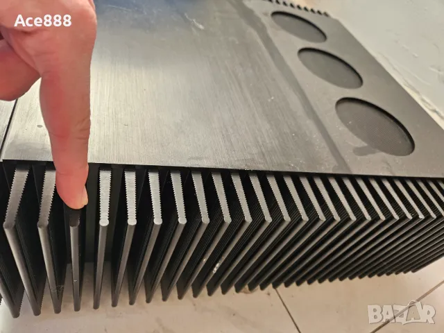 Продавам яка алуминиева кутия за компютър и DIY HFX mcubed, снимка 3 - Захранвания и кутии - 47680144