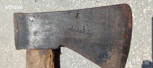 Стара брадва#69, снимка 2 - Антикварни и старинни предмети - 50517525