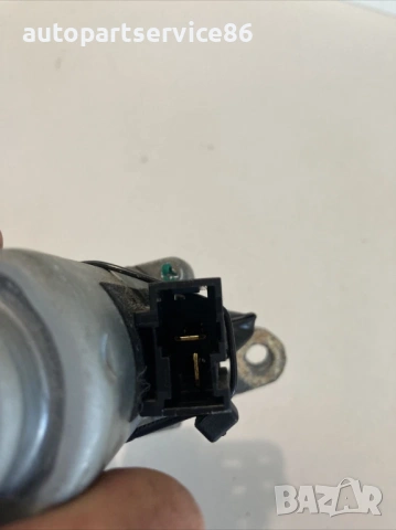 Мотор за предна дясна седалка за KIA Magentis 2.0 CRDi (2009) 88060-NF541, снимка 2 - Части - 53270922