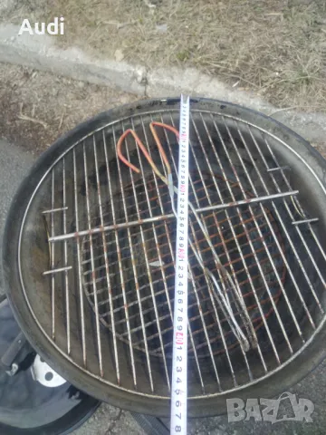 Барбекю WEBER  за класическо готвене на дървени въглища Можете да печете и опушвате, месо, риба, зел, снимка 3 - Барбекюта - 49303801