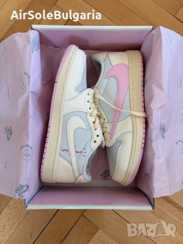 Jordan 1 x Travis Scott Shy Pink Size EUR 41/ UK 7 Brand New With Box 📦 , снимка 14 - Маратонки - 55728487