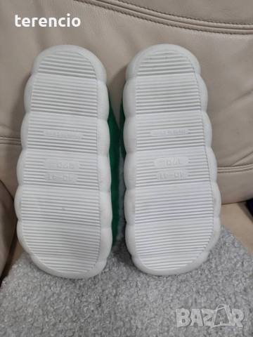 Нови коледни пантофи, снимка 3 - Пантофи - 52692846