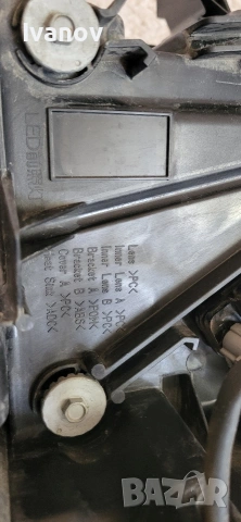 десен фар за Тойота Land Cruiser, снимка 7 - Части - 54224543