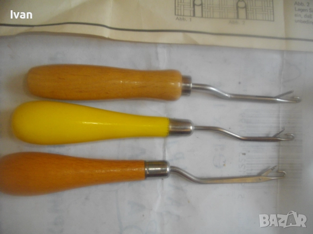 Нов немски оригинален к-т 3 бр. куки за макраме плетива от въже и дебела прежда Старо качество, снимка 2 - Други инструменти - 51555868