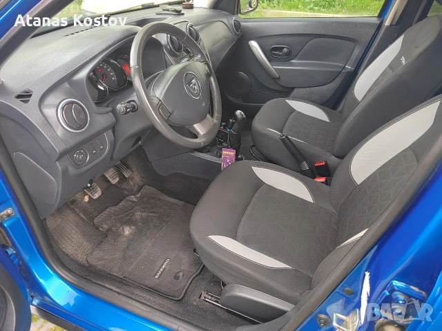 Дачия Сандеро Степуей 2016 г , снимка 4 - Автомобили и джипове - 54150223