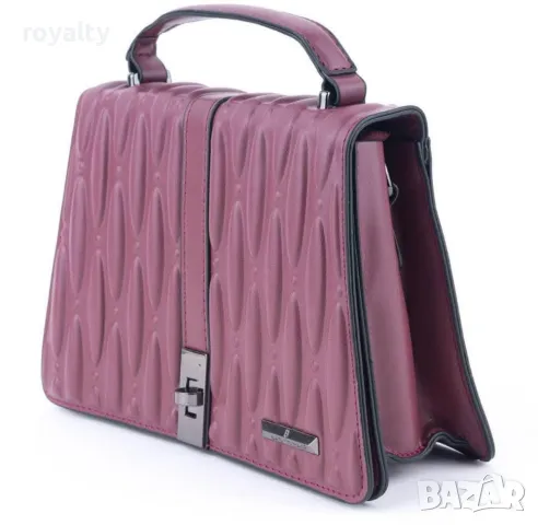 Дамски чанти с прегради, снимка 4 - Чанти - 48999160