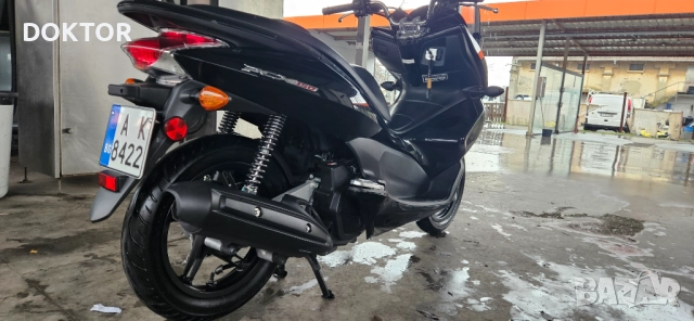 Honda PCX 150, снимка 2 - Мотоциклети и мототехника - 52541056