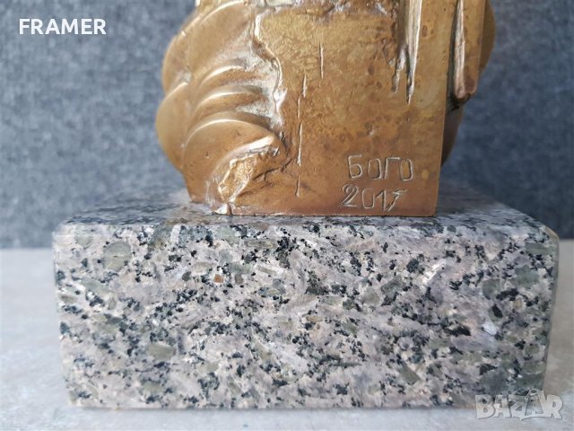 Богомил Живков Сокол пазител 2017г. скулптура подписана, снимка 7 - Статуетки - 38471684