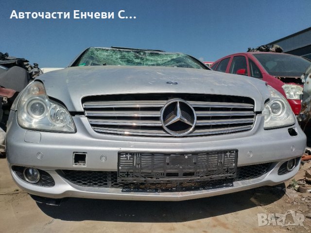 Мерцедес цлс Mercedes CLS на части, снимка 2 - Автомобили и джипове - 36796421