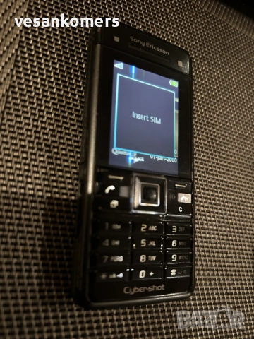 Sony Ericsson James Bond edition , снимка 2 - Sony Ericsson - 56187526