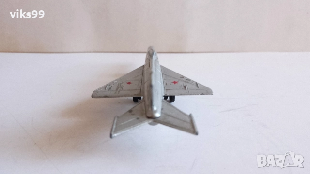 Метални Самолети Произведени в България, снимка 16 - Колекции - 52255766