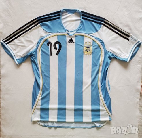 Оригинална тениска adidas Argentina Lionel Messi , снимка 1 - Футбол - 40220976