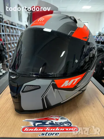 Мото каска MT Helmets Revange 2,разм.М 57-58,2 2 визьора,като нова, снимка 1 - Аксесоари и консумативи - 49089284