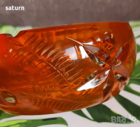 пепелник кристален ръчногравиран в оранжево , снимка 2 - Антикварни и старинни предмети - 50014838