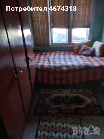 Продавам къща с двор в село Старосел, снимка 15 - Къщи - 52730315