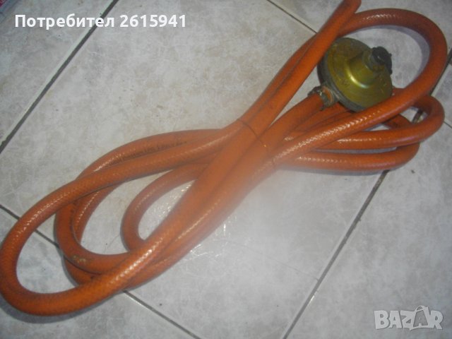 Френски Газов Редуцир Вентил Регулатор Налягане с 3 м Маркуч-Старо Качество-Отличен-Масивен, снимка 1