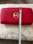 Малиново червено дамско портмоне Michael Kors, снимка 9