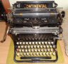 Пишеща машина Continental, снимка 1 - Антикварни и старинни предмети - 34562369