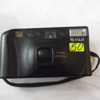 Фотоапарат "FUJI - DL-70" работещ, снимка 1 - Фотоапарати - 44587131
