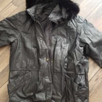 Продавам дамско кожено палто , снимка 1 - Палта, манта - 29838069